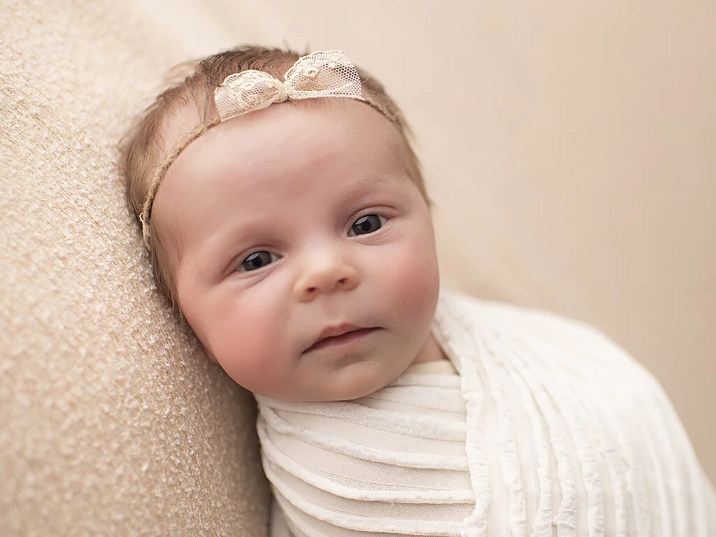 alberta-newborn-photographer.jpg