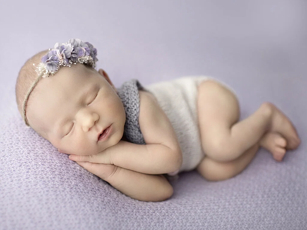 newborn-posing-calgary.jpg