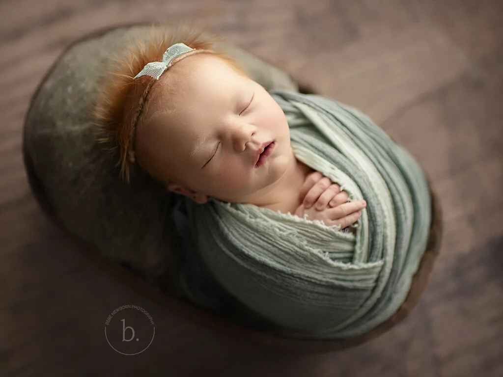 newborn-photographer-calgary.jpg
