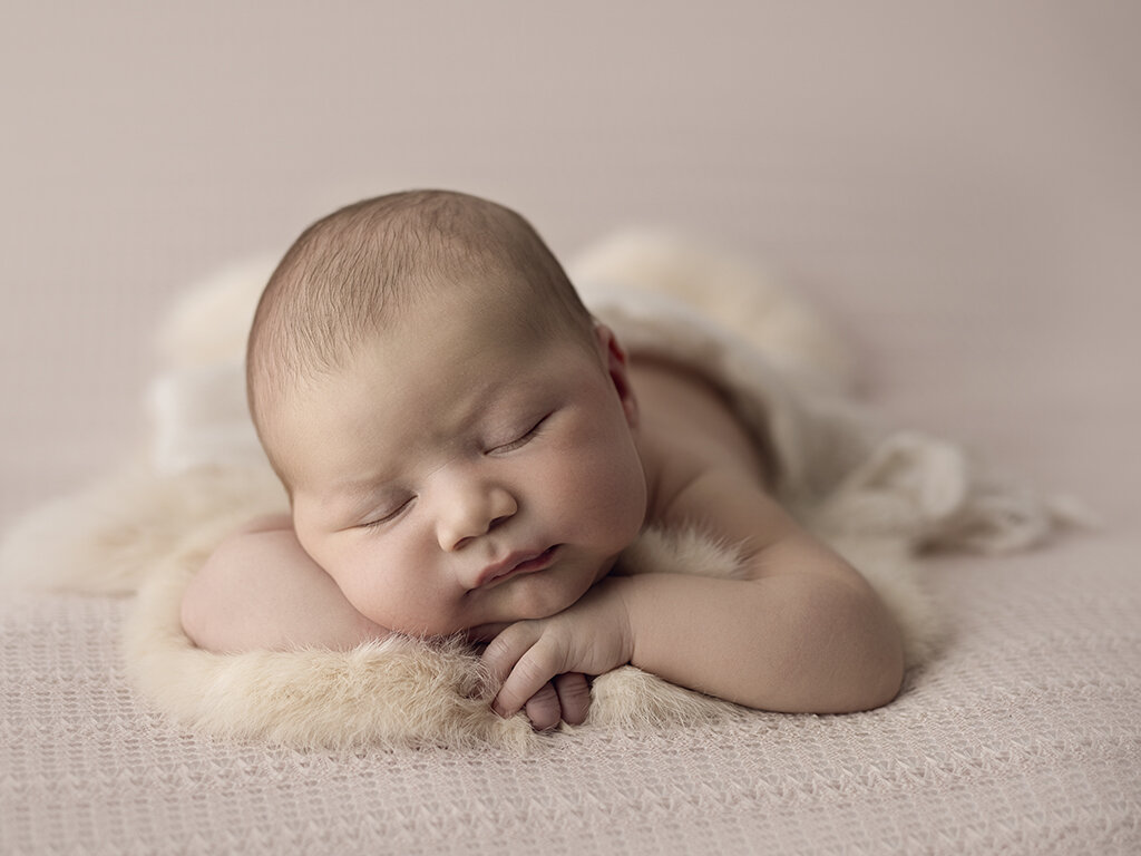 newborn-photographer.jpg