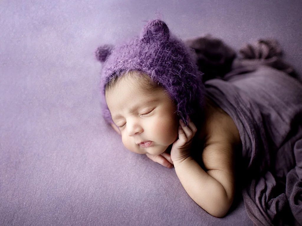 newborn posing.jpg