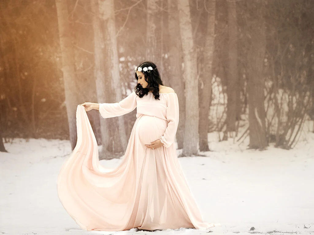 pregnancy portraits calgary.jpg