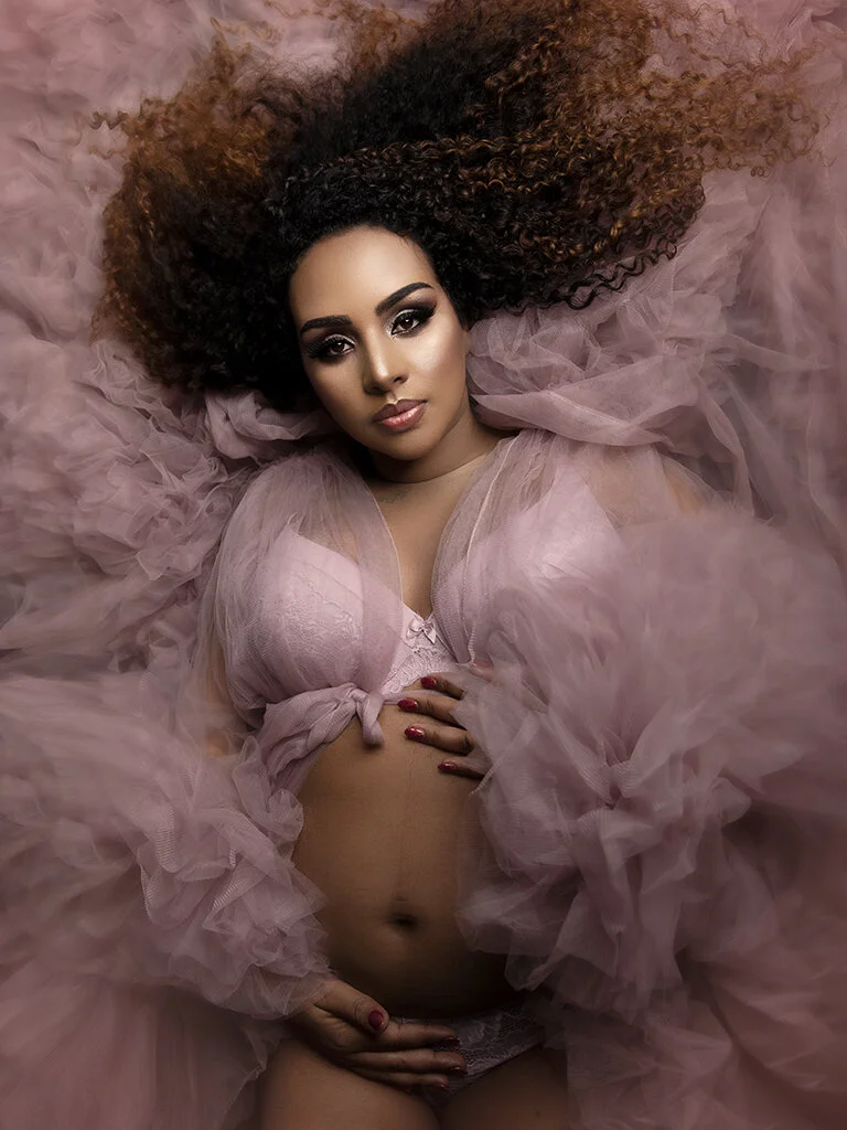 maternity session alberta.jpg