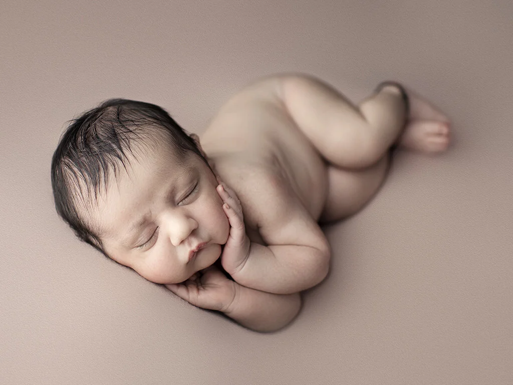 newborn portraiture.jpg
