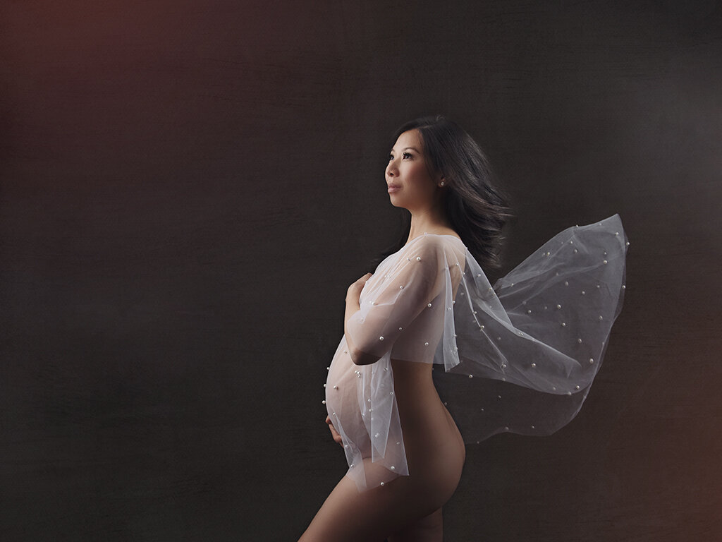 maternity photographer.jpg