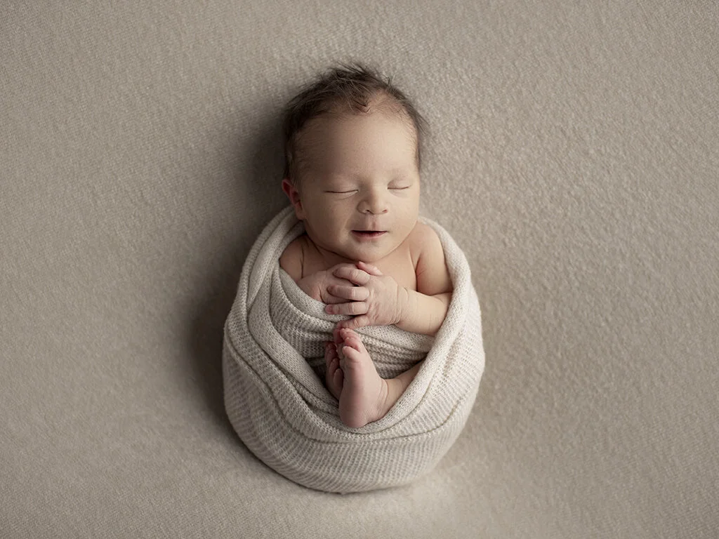 newborn posing.jpg