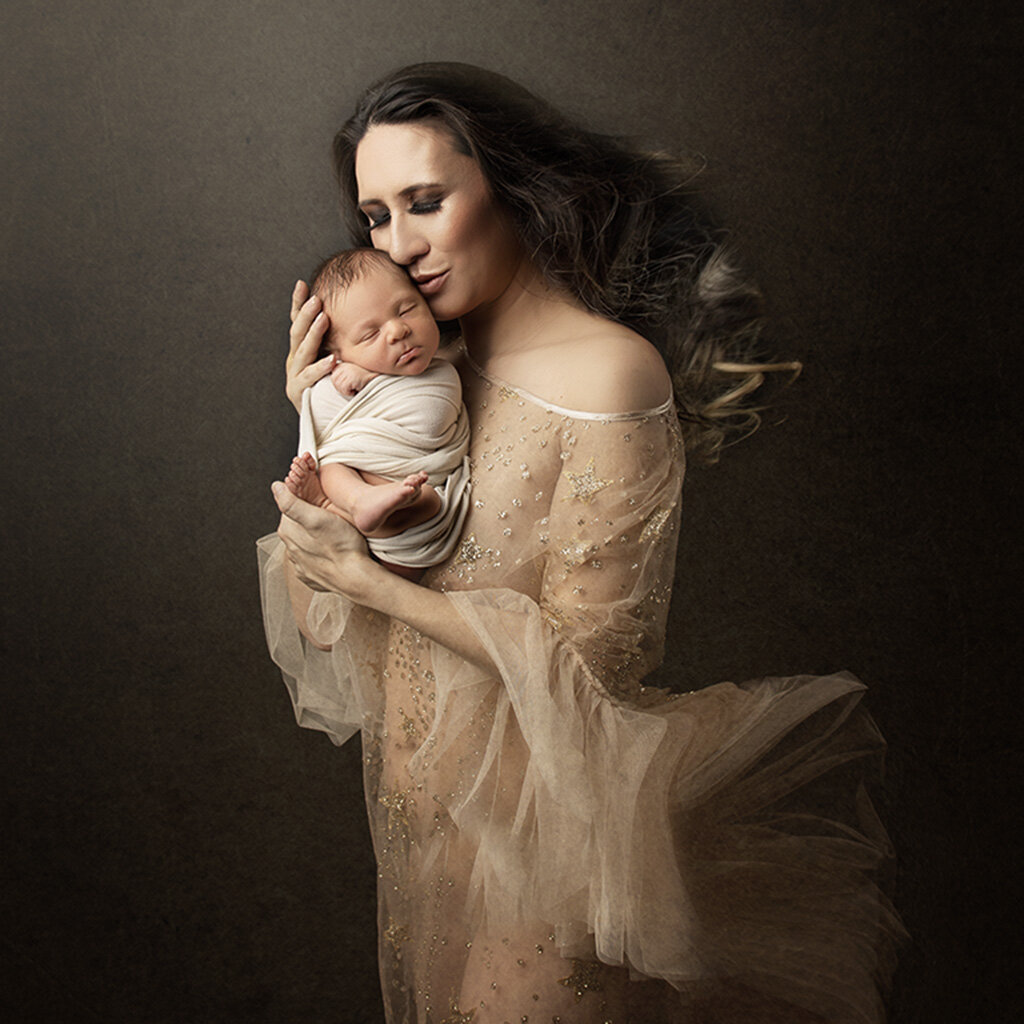 newborn and maternity photos.jpg