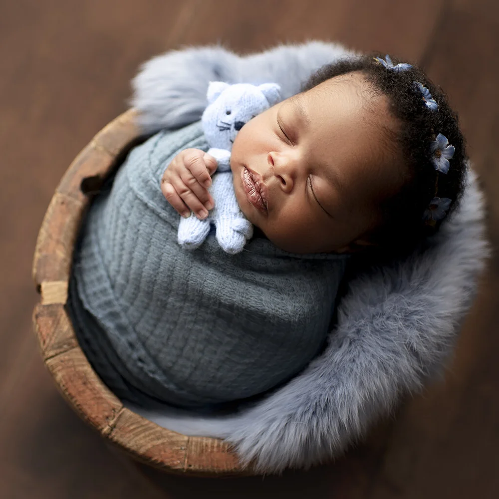 Blog Of Newborn And Maternity Photography Sessions Bebe Newborn Photography Calgary Maternity And Newborn Photographer