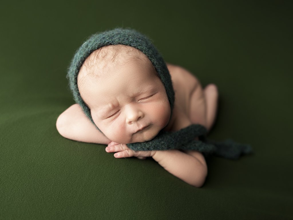 baby photographer calgary.jpg