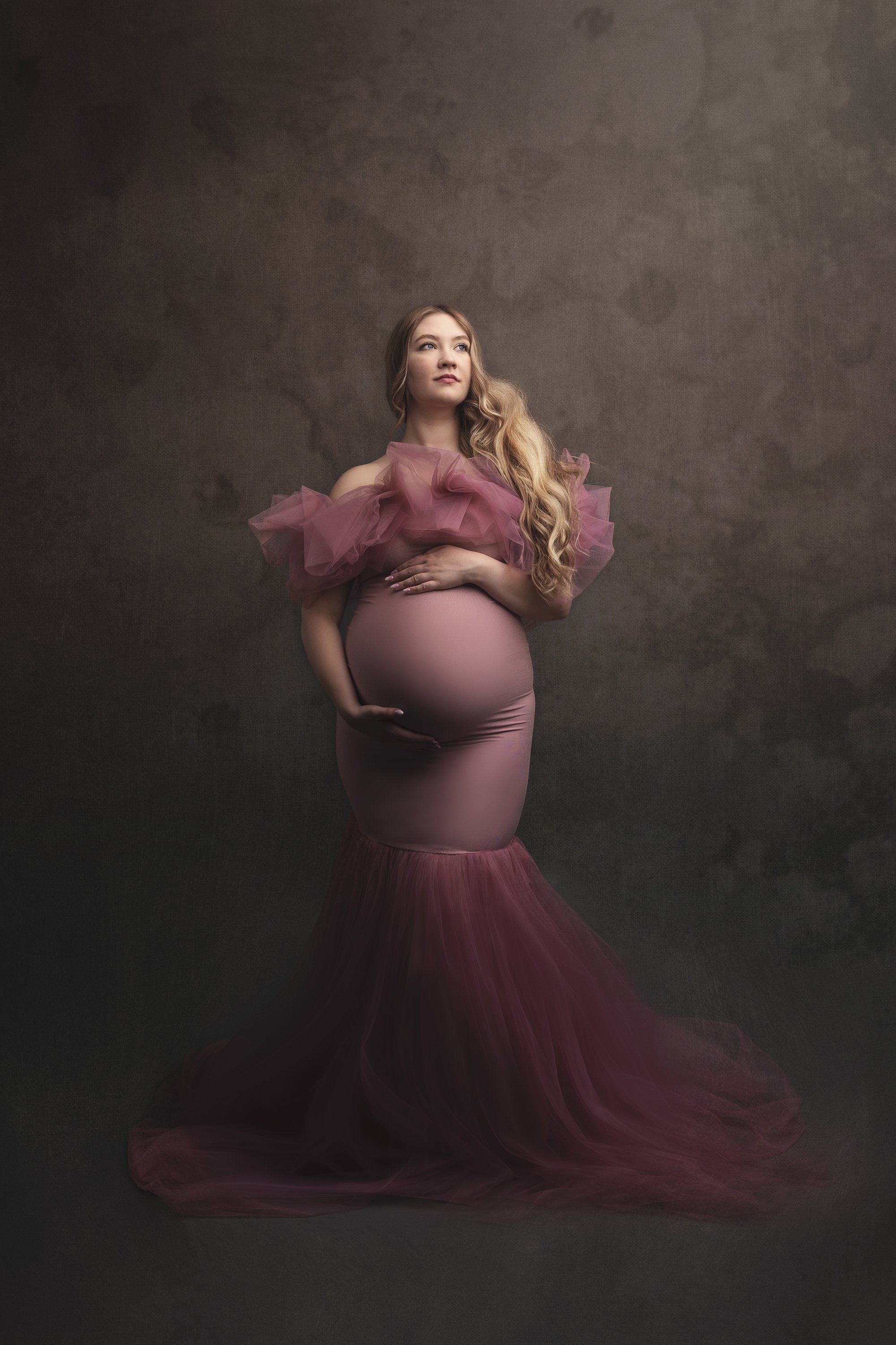 Maternity Photographer Calgary