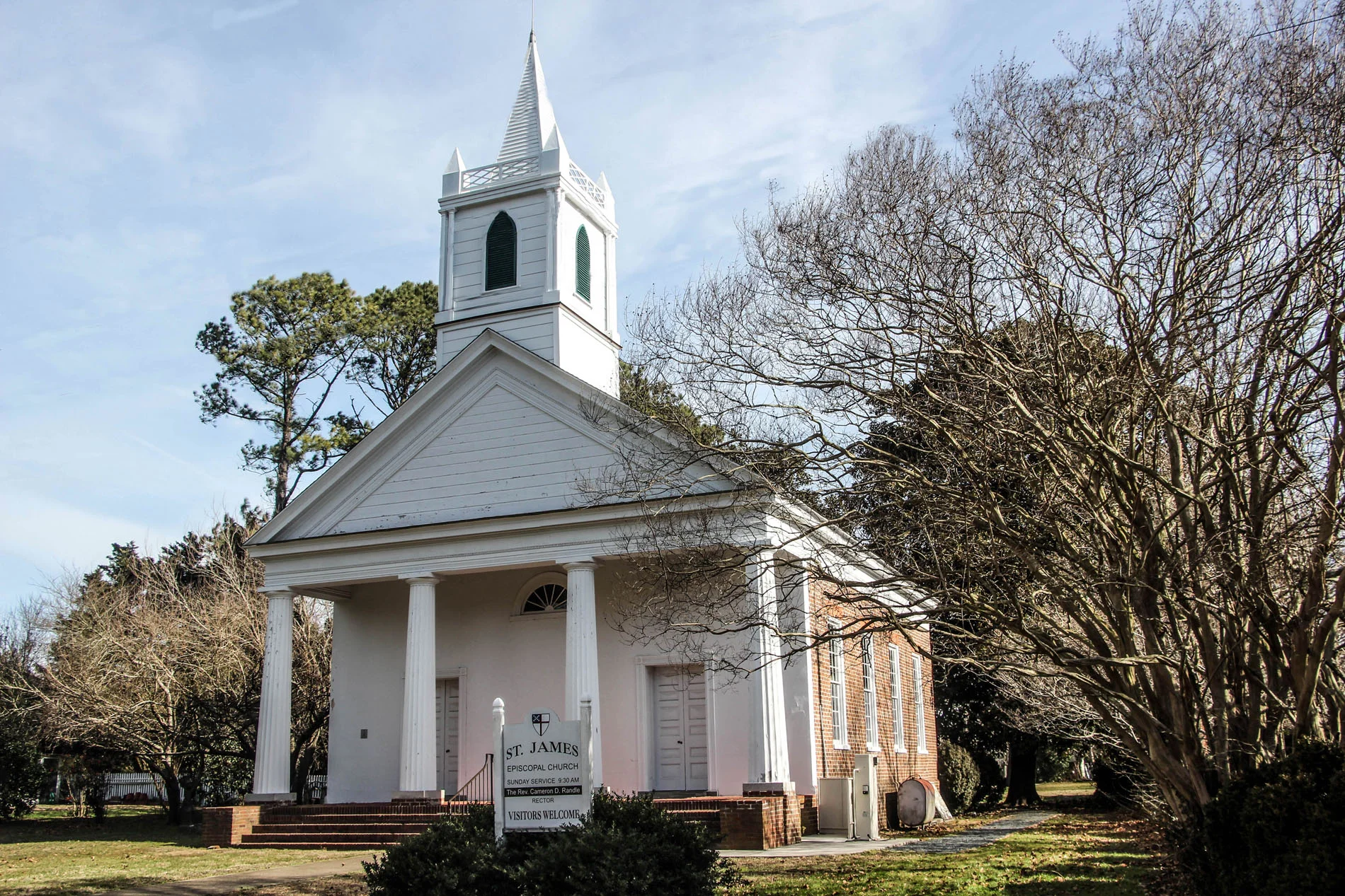 St James Church.jpg