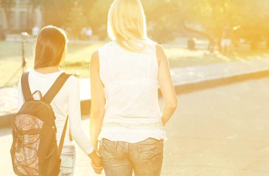 Thrive Global: Here’s How to Raise Healthy, Well-Adjusted Teens