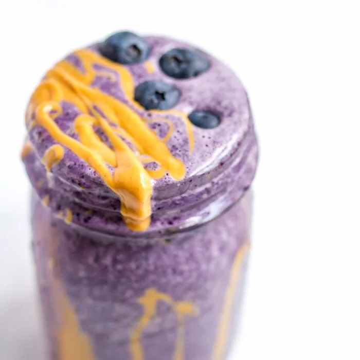peanut-butter-jelly-smoothie-4.jpg