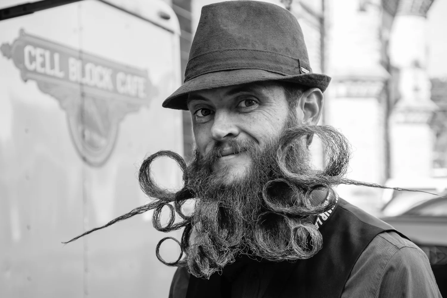 8-18 Leslie's Website4-4.jpg