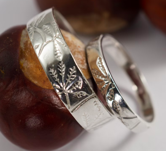10 Best Conker Gifts you can buy online