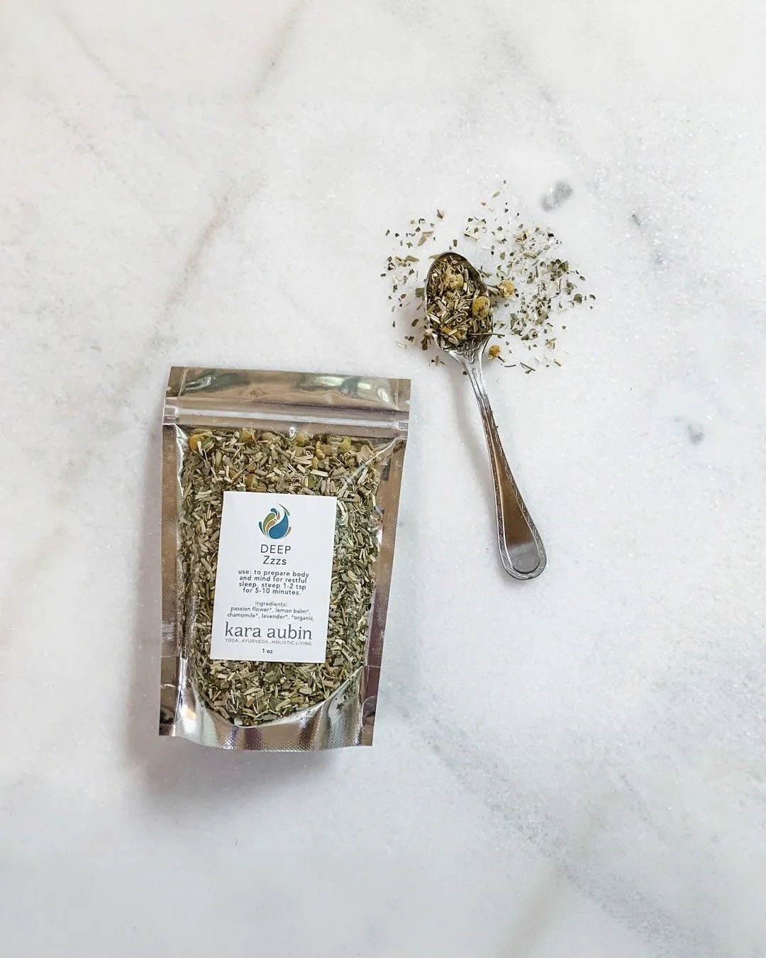 𝐃𝐞𝐞𝐩 𝐙𝐳𝐳𝐬 - 𝐇𝐞𝐫𝐛𝐚𝐥 𝐓𝐞𝐚 𝐟𝐨𝐫 𝐑𝐞𝐬𝐭𝐟𝐮𝐥 𝐒𝐥𝐞𝐞𝐩

Sleep is one of the most vital supports for Majjā Dhatu, the Ayurvedic tissue associated with the nervous system and bone marrow. When Majjā is nourished, we feel steady, calm,