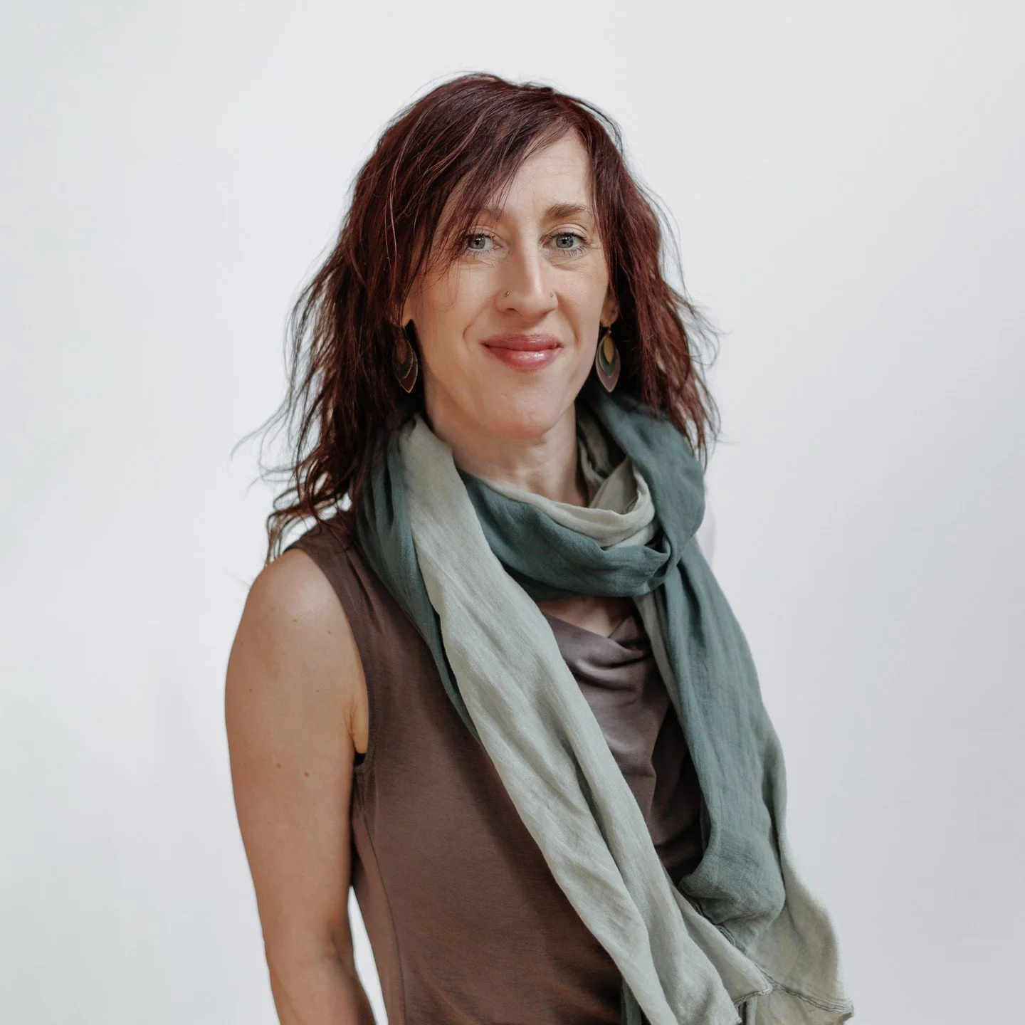 Meet Meagan ✨
ㅤ
Meagan is a licensed massage therapist trained in Ayurvedic bodywork, offering therapeutic massage sessions that incorporate marma therapy, an Ayurvedic acupressure designed to activate vital energy points in the body.
ㅤ
She&rsquo;s b