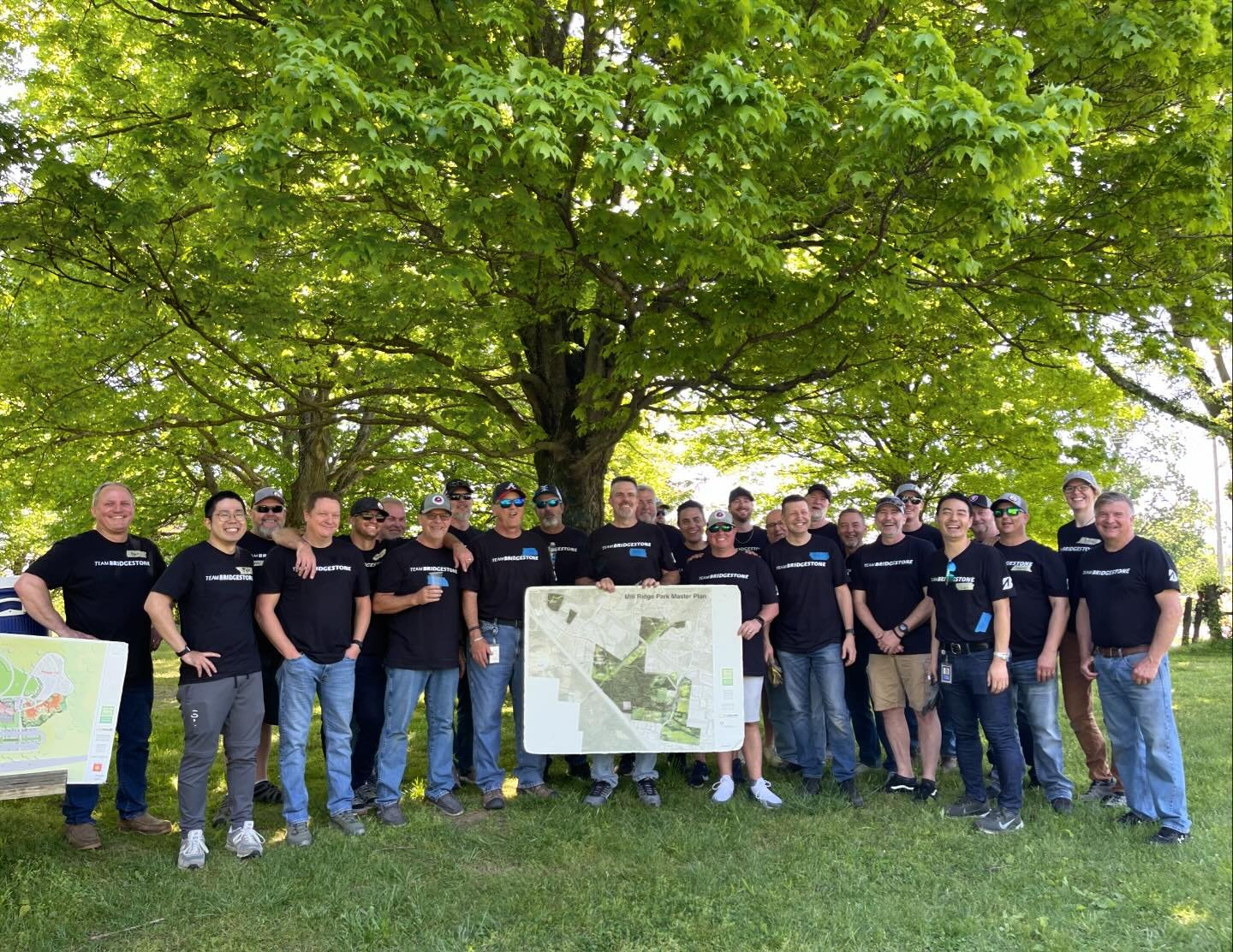 Last week was a productive and fun #nationalvolunteerweek thanks to volunteers from our corporate partners @bridgestonetires @hcahealthcare and @tangeroutlets! Our park is beautified and activities organized for spring experiences. Join us to volunte