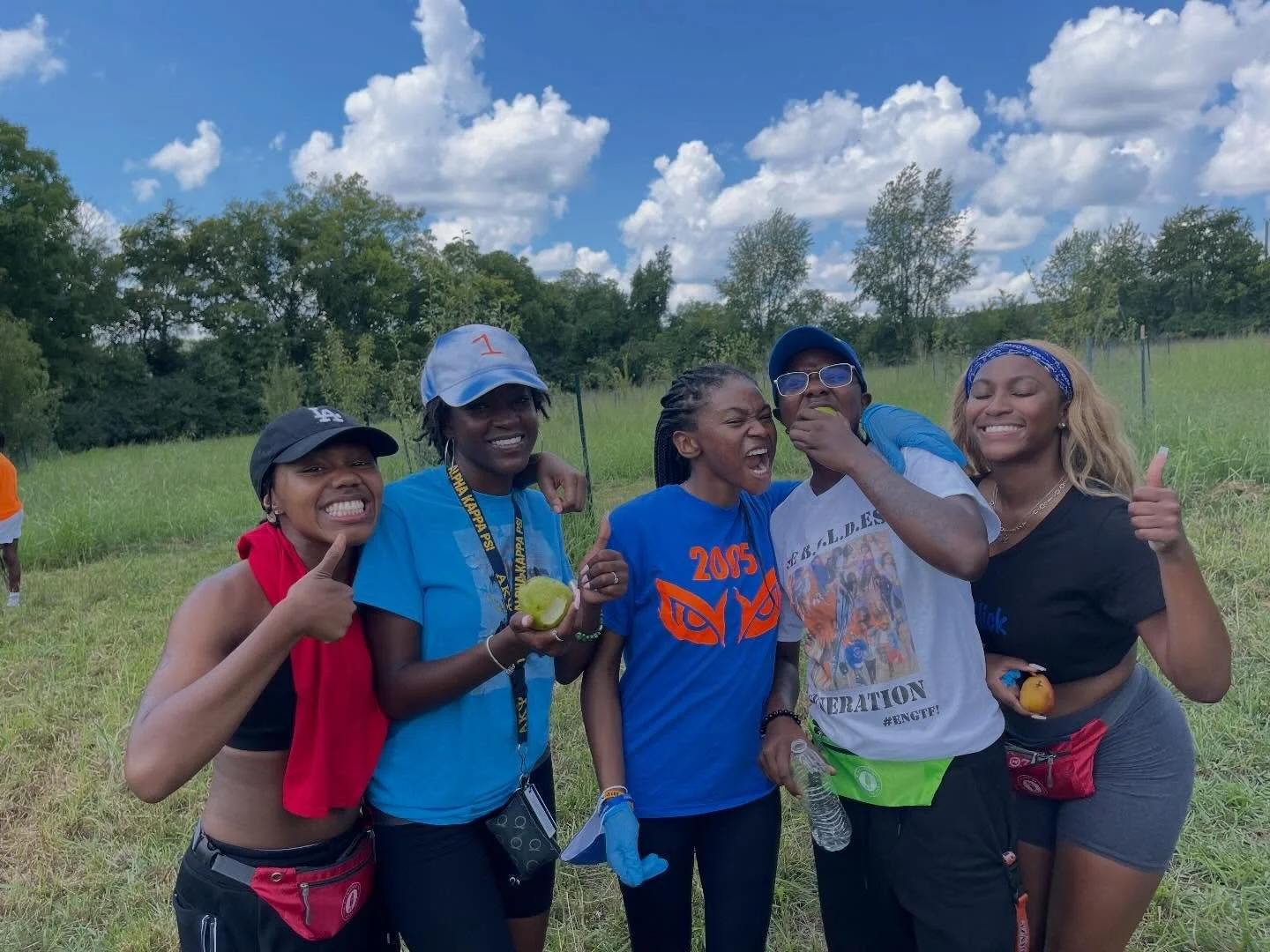 Happy National Agriculture Day from Mill Ridge Park! 🌾🌱

Across every season, neighbors have come together in the orchard, pumpkin patch, salsa garden, at pop-up produce stands, and beyond to turn a harvest into a tradition and memory of togetherne