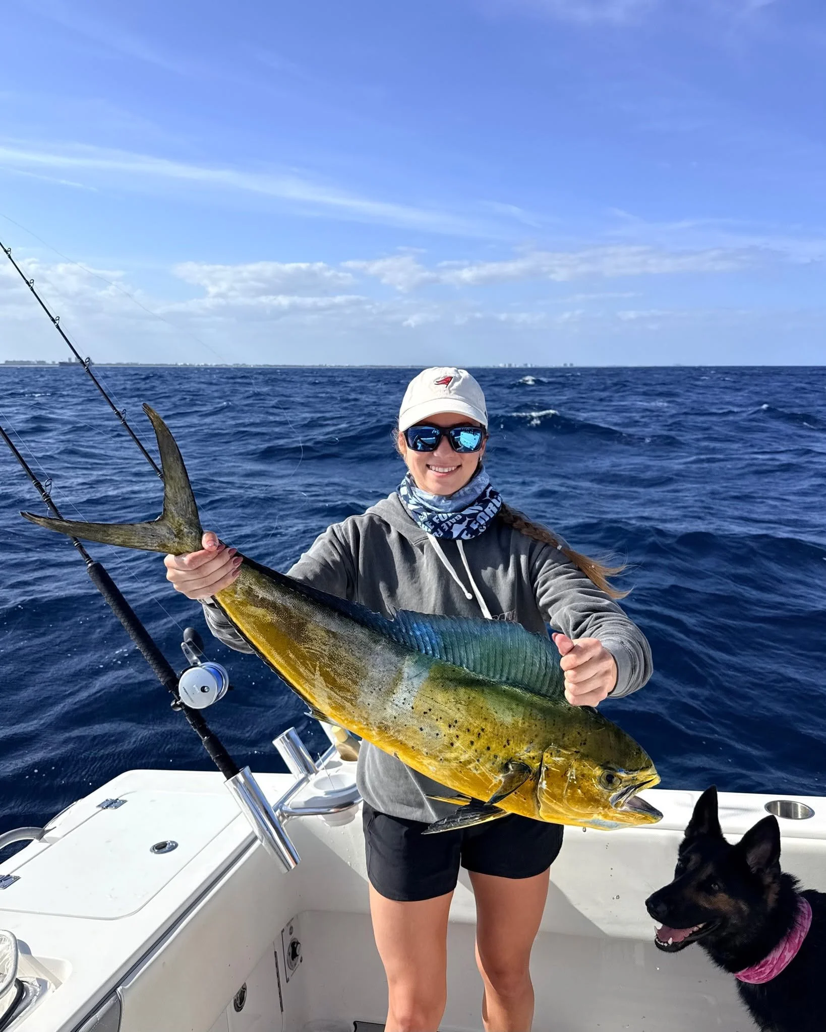 There&rsquo;s a reason we call them man&rsquo;s best friend 🐾 We spent the day kite fishing with our @pennfishing fathoms and electric kite reel while @maratheshepherd had her best day watching all the action 💙 

#GaleForceTwins #PennFishing #Spons