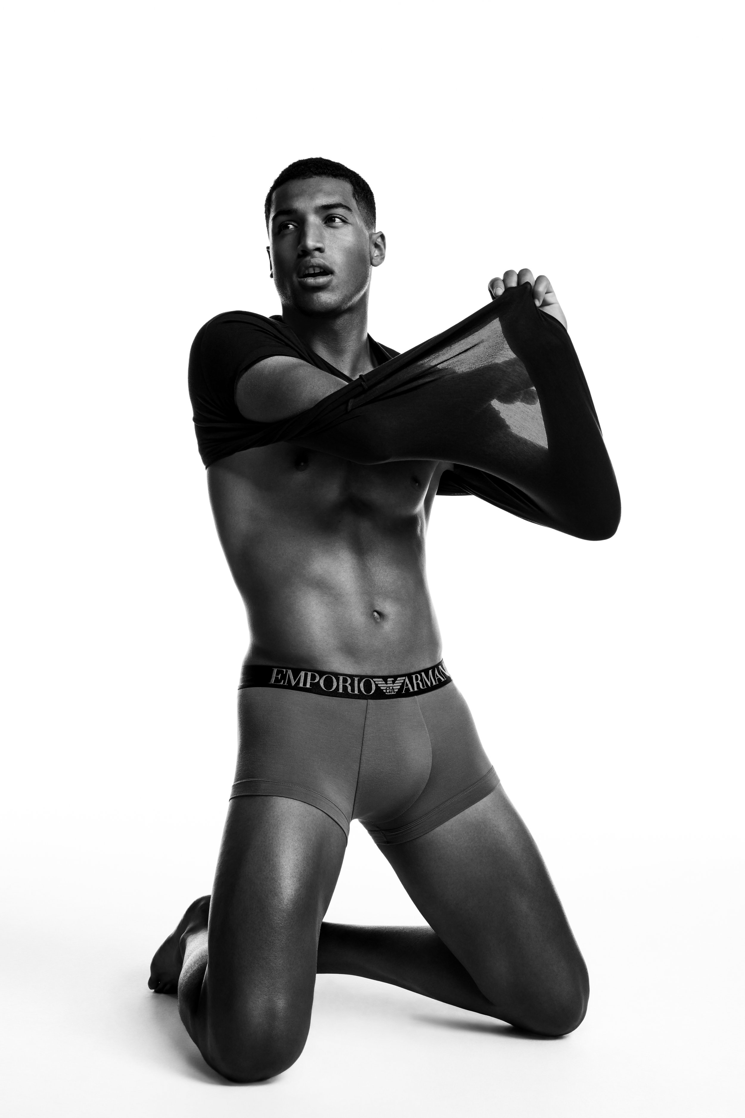 220629_EA_Underwear_GP_10_2700_sRGB.jpg