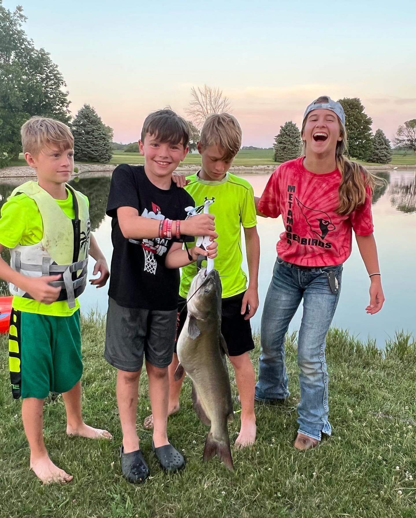 After 45 minutes of reeling and reeling and reeling, 2 nets, a kayak, a pair of waders and a bunch of good friends, Oliver caught his biggest fish ever!! On a pink pole with a 6 lb. line he brought in a 12 lb catfish!! 

This more than made up for th