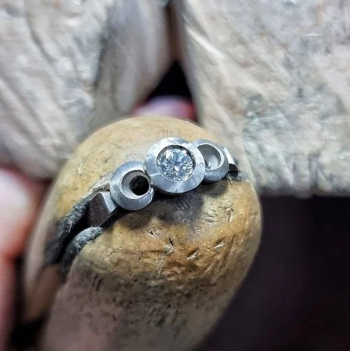 SPECIALITY SKILLS - STONE SETTING