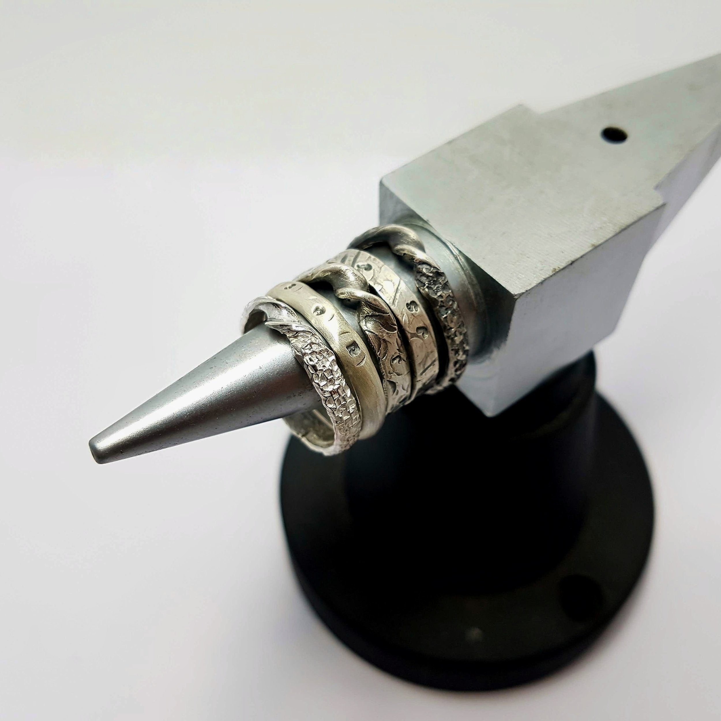 SilverRing_1 (2).jpg