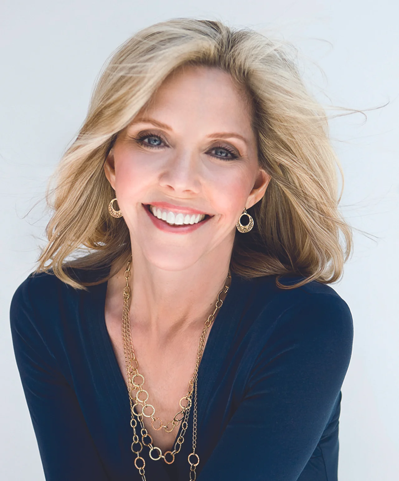 DR. LISA LINDLEY