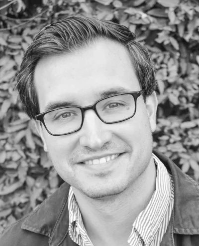 Ignacio Del Busto, Senior Manager.jpg