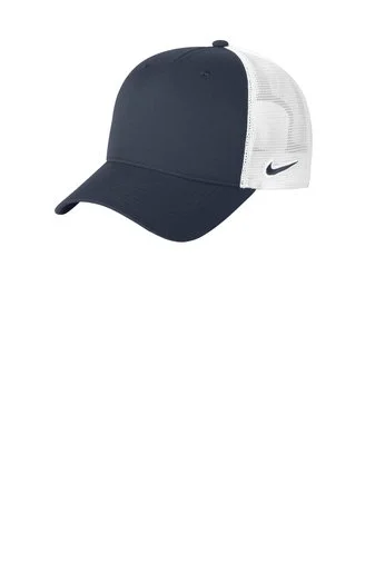 nikle sbhat navy white.jpg