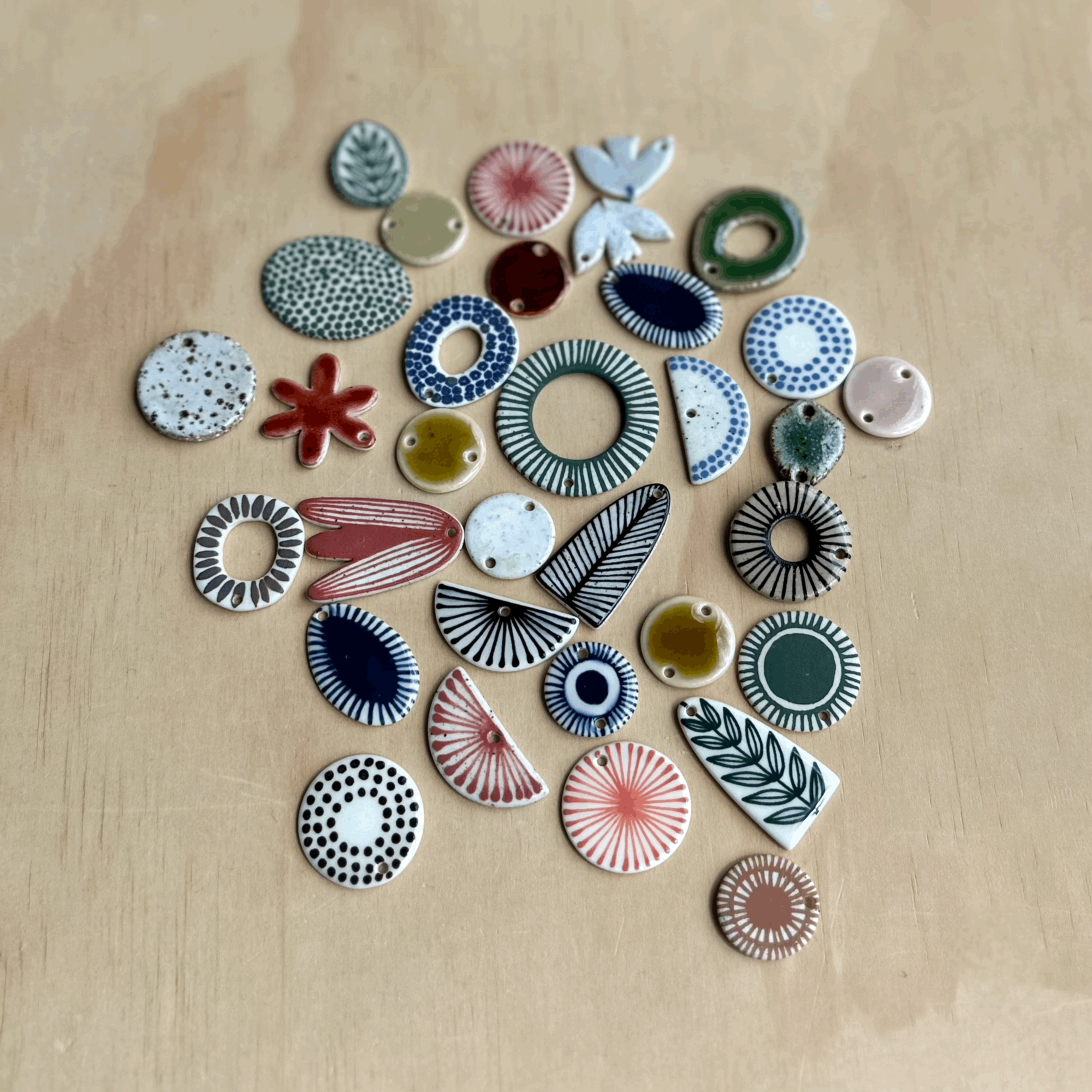 Pack of 30 Seconds Earring Pieces - Mostly White Clay