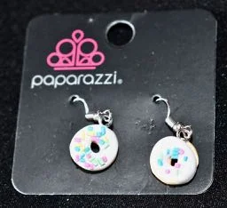 earrings (2).jpg