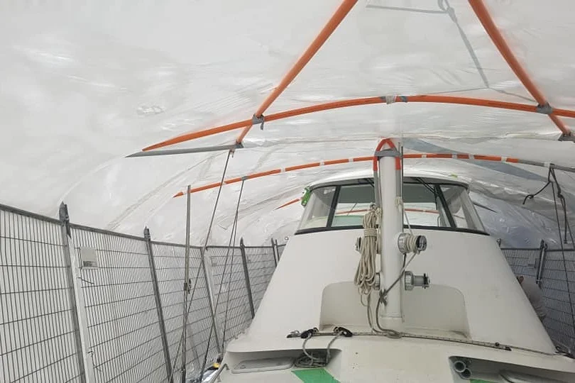VESSEL SUPERSTRUCTURE ENCAPSULATION