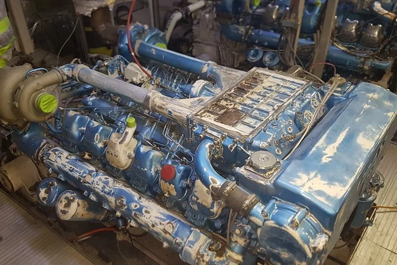 ENGINE REFINISHING BEFORE