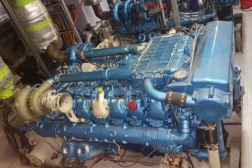 ENGINE REFINISHING BEFORE