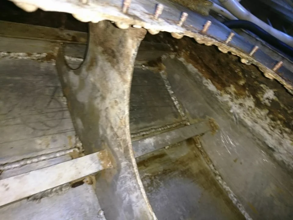 WATER TANK REFINISHING BEFORE