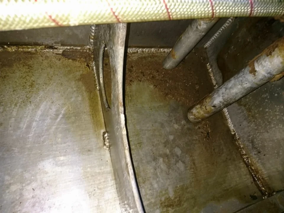 WATER TANK REFINISHING BEFORE