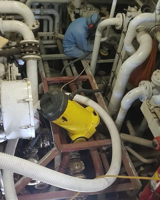 191ft+Expedition+Motoryacht+Engine+Room+Bilge+Refinishing+1.jpg