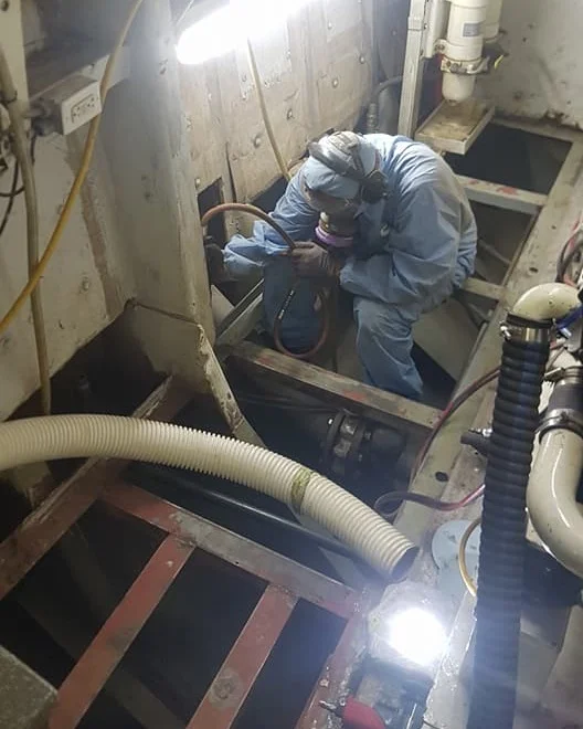191ft+Expedition+Motoryacht+Engine+Room+Bilge+Refinishing+2.jpg