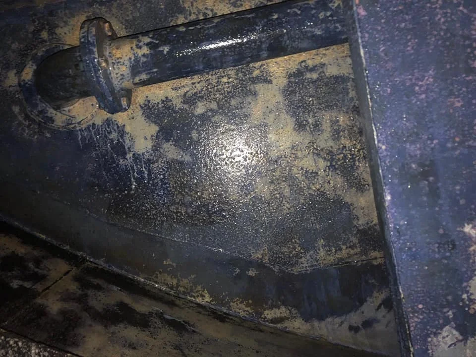 Black & Grey Water Tank Refinish PREP