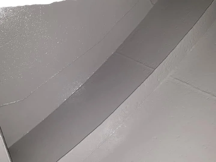 Black & Grey Water Tank Refinish AFTER
