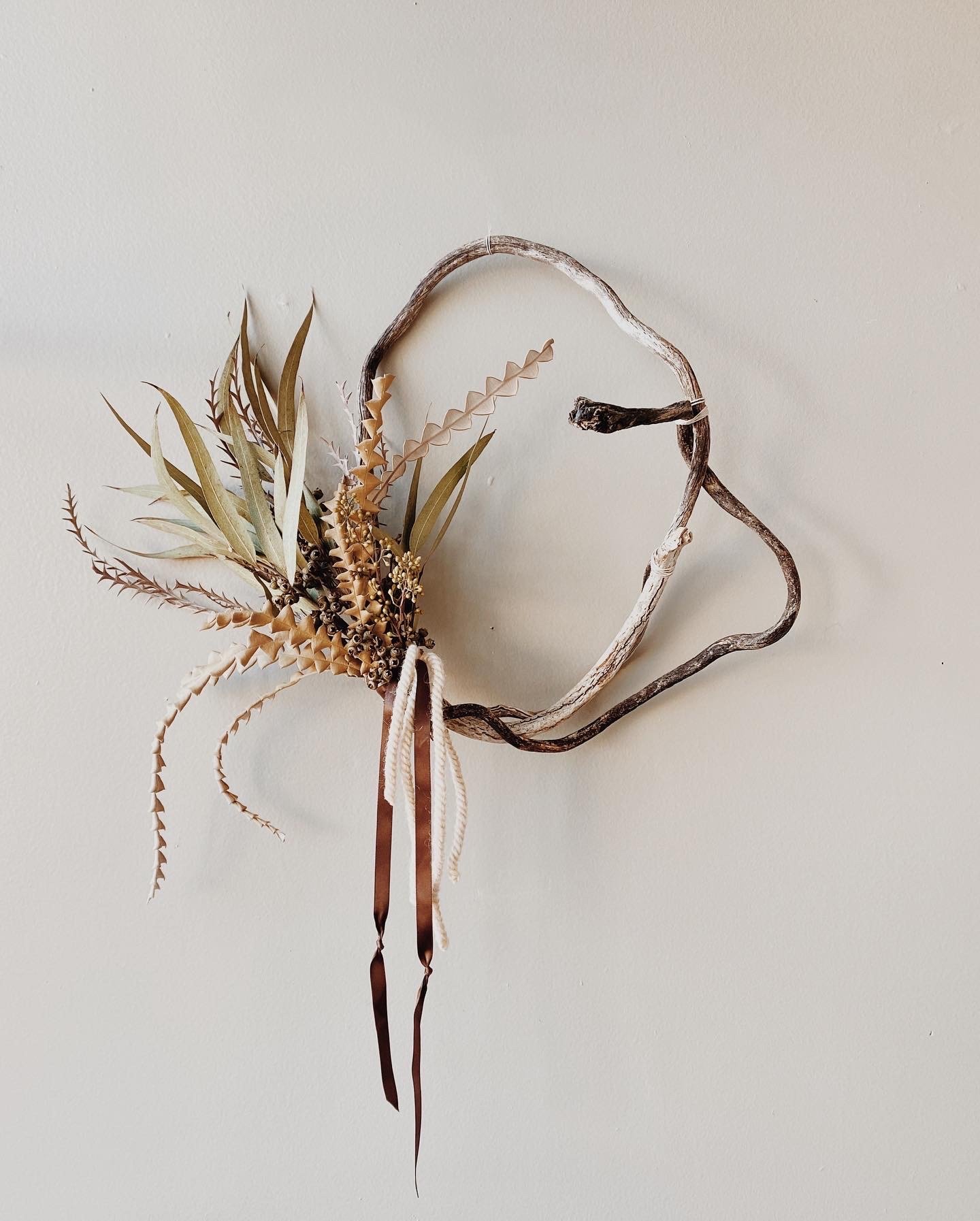 Small Kelp Wreath.jpeg