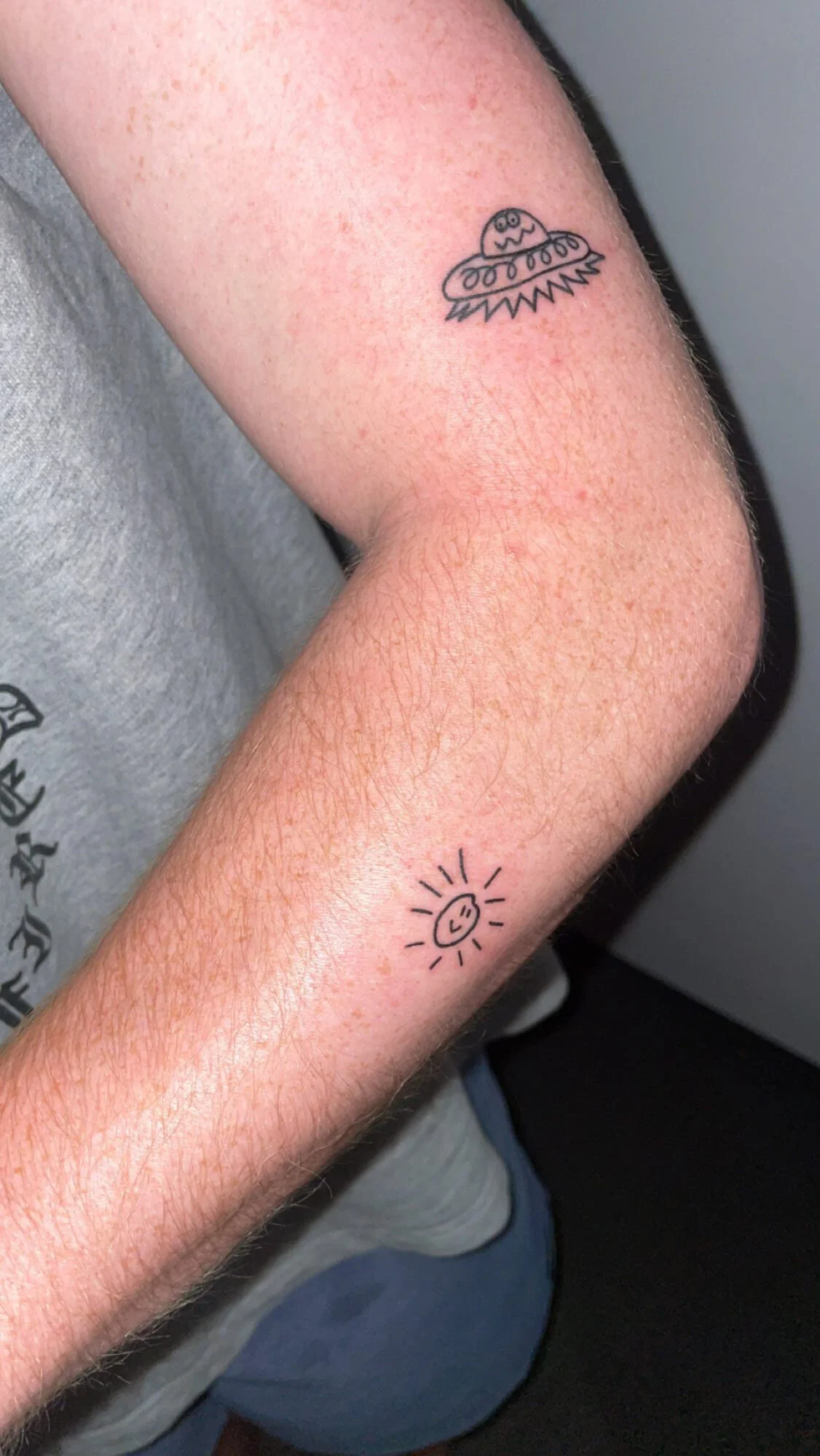 856C3A21-C442-4925-AAA0-4077E7B6C5CC