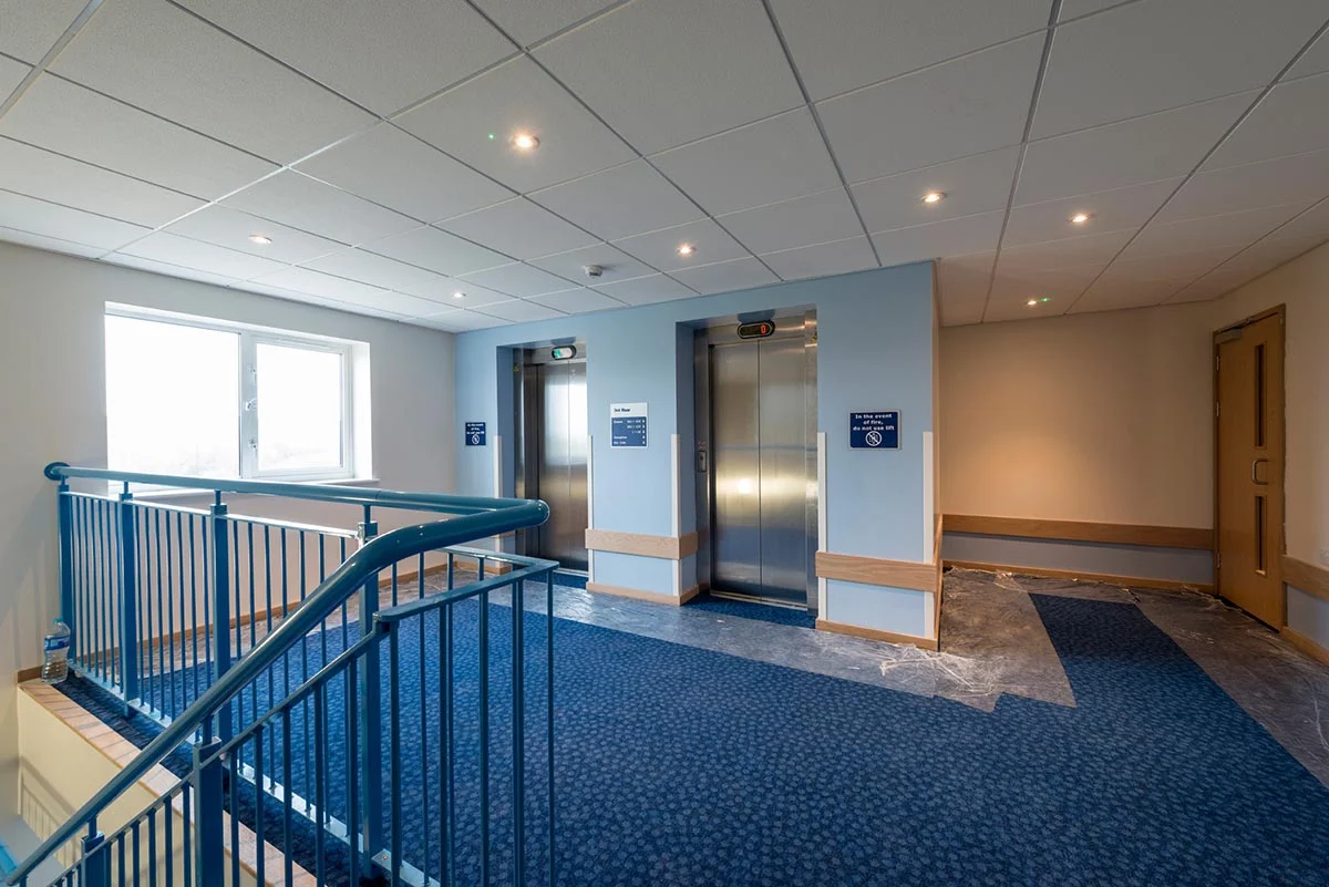 Travelodge hotel Weston-Super-Mare lifts