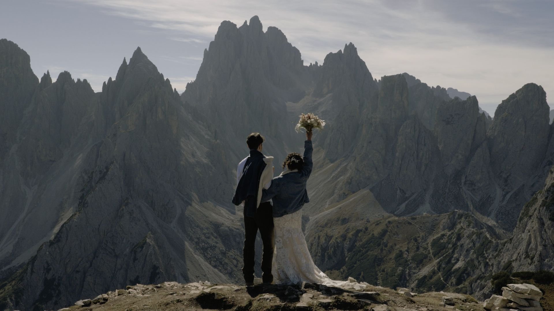 COPERTINA YOUTUBE ELOPEMENT TRE CIME DI LAVAREDO.jpg