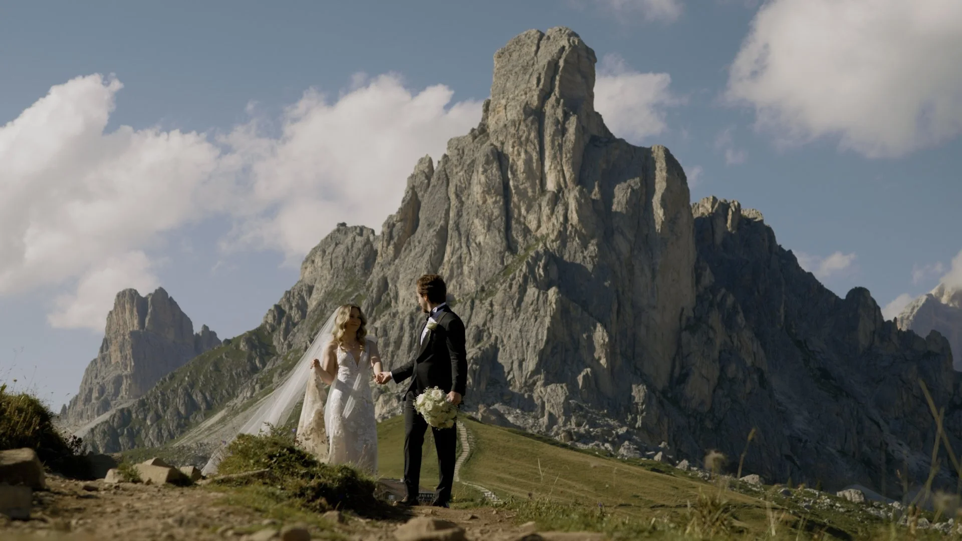 elopement .06_28_54_07.Immagine002.jpg