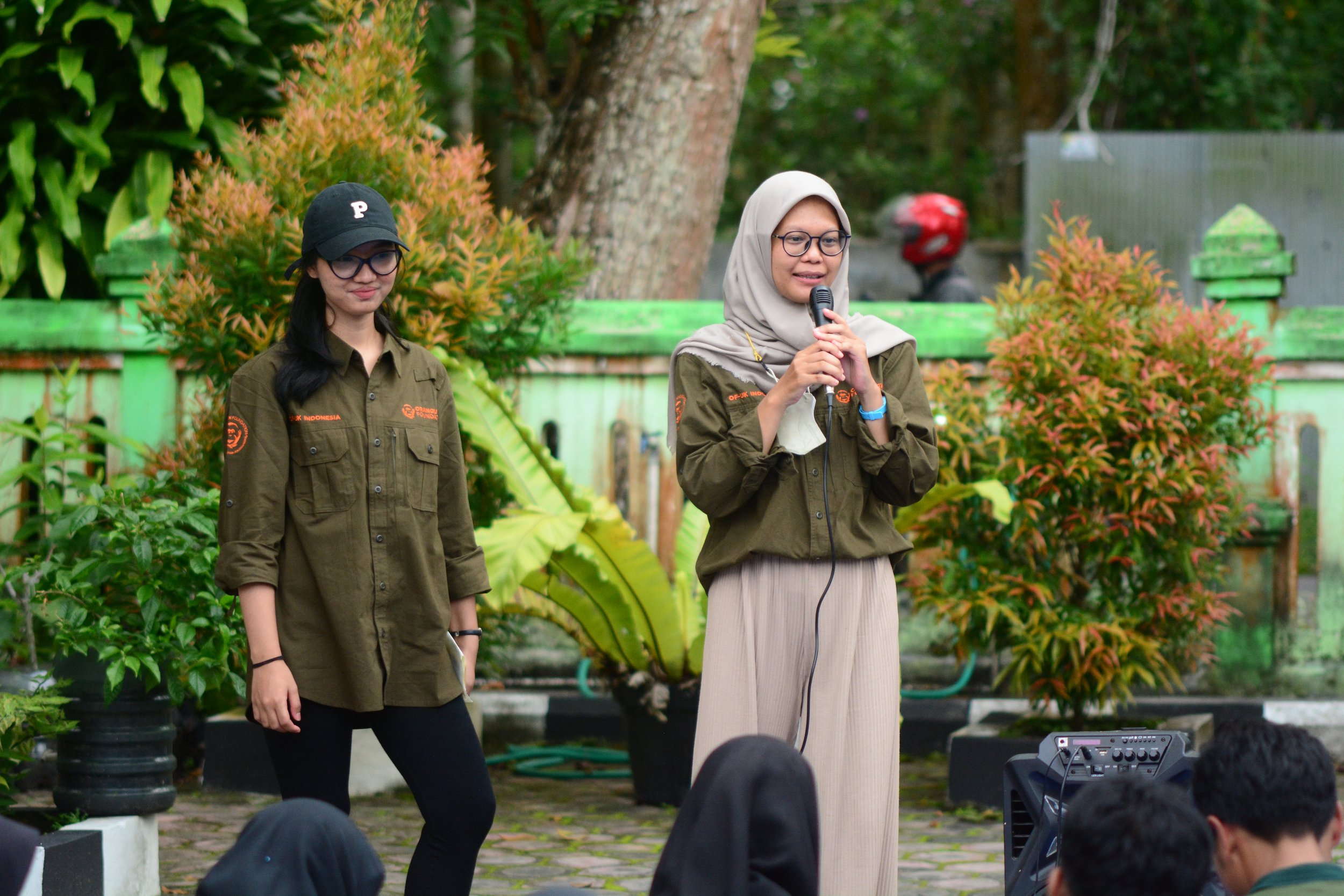 OF staff talking at Conservation Camp 2022..JPG