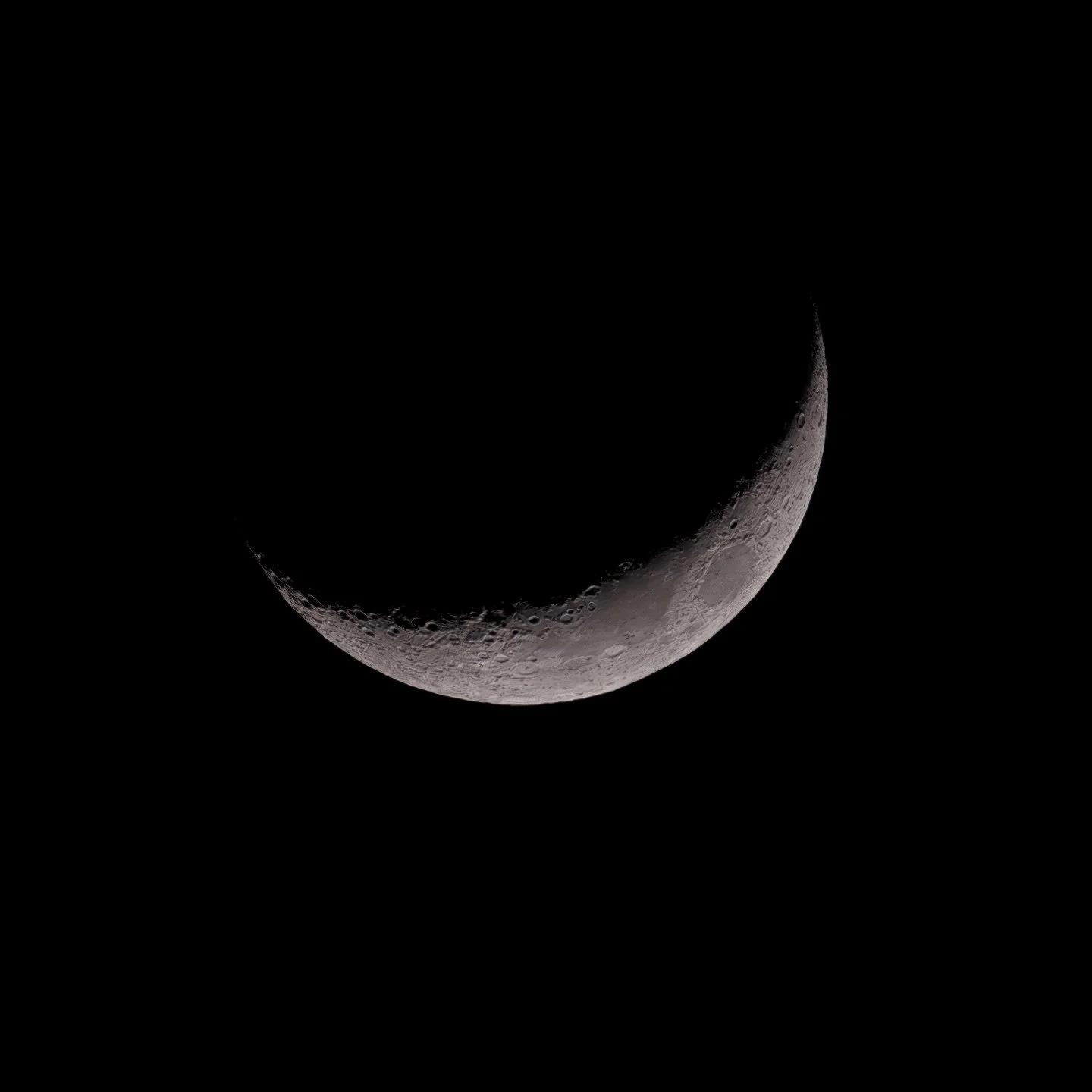 &Auml;r fasziniert &uuml;s scho lang. Dr Mond. 🤩 Sony 300mm x2 #sonyfe300mmf28gmasteross #sony