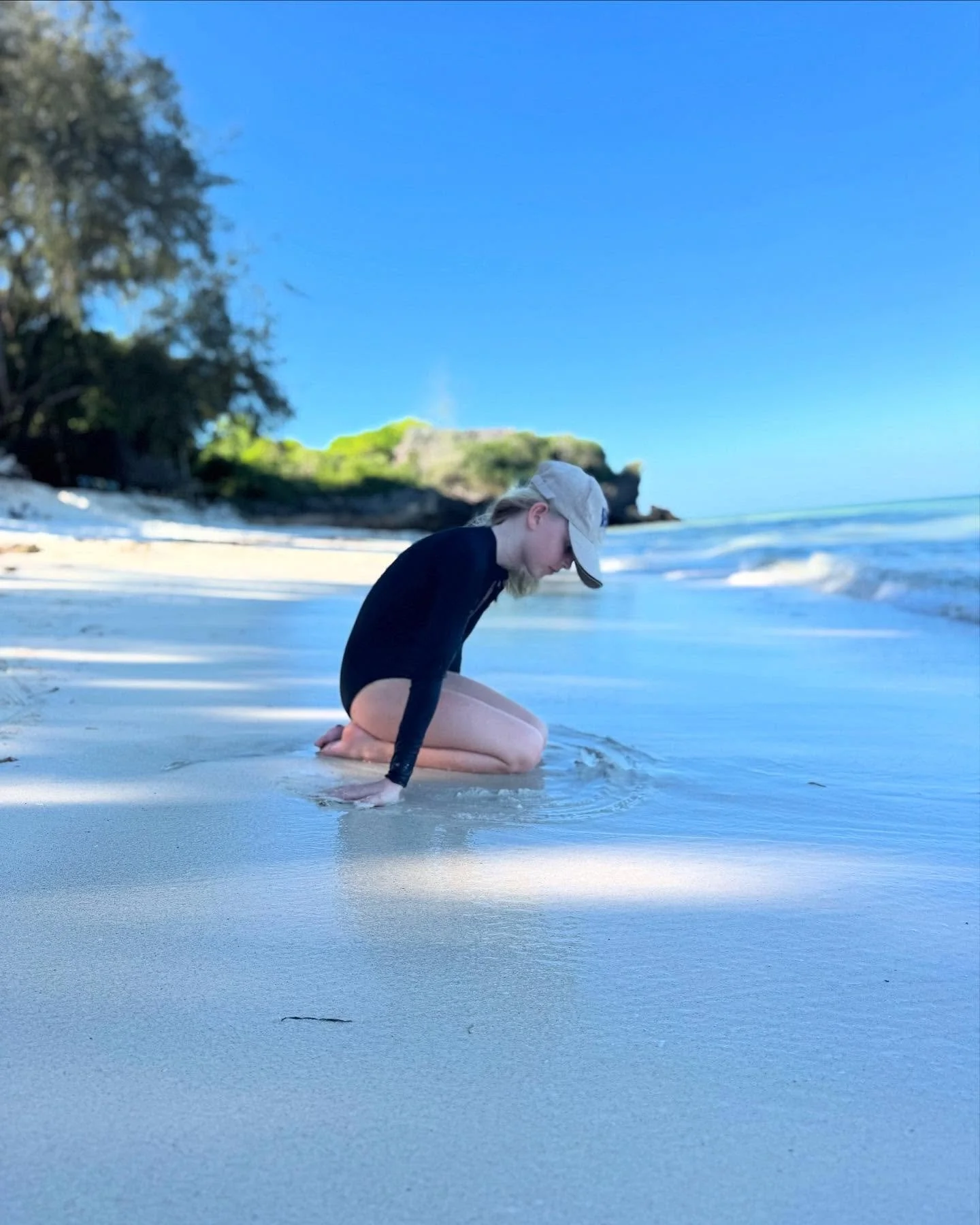 💙 weekend ahead #homeawayfromhome #kenya #kinondokwetu #beachlodge #indianocean #barefootluxury